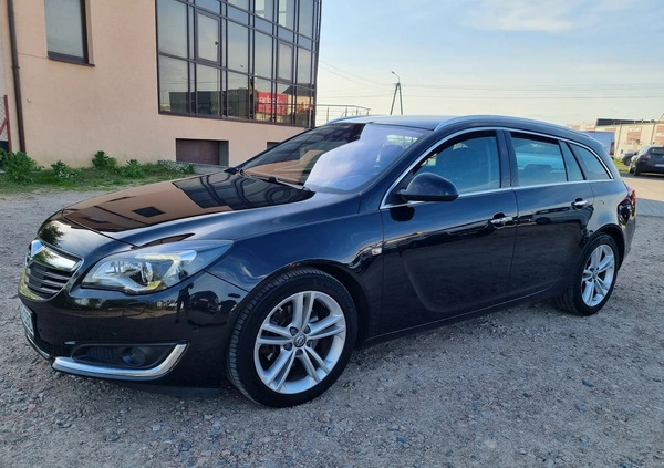 Opel Insignia cena 37999 przebieg: 249000, rok produkcji 2015 z Augustów małe 326